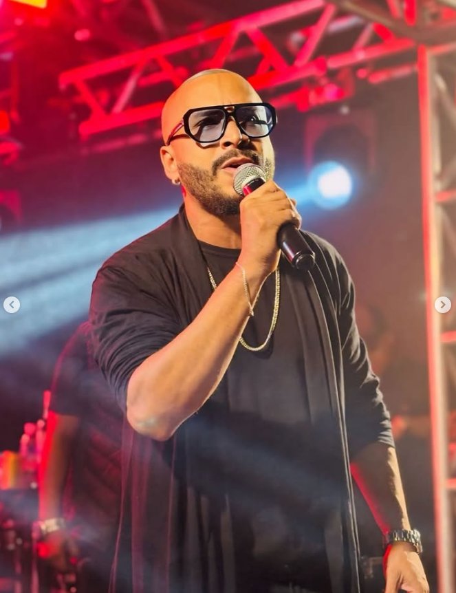 Coutinho — Cantor(a)